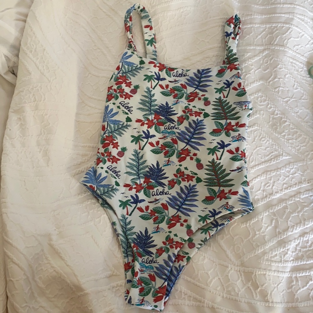 Never Worn Benoa Swim Sandy One Piece